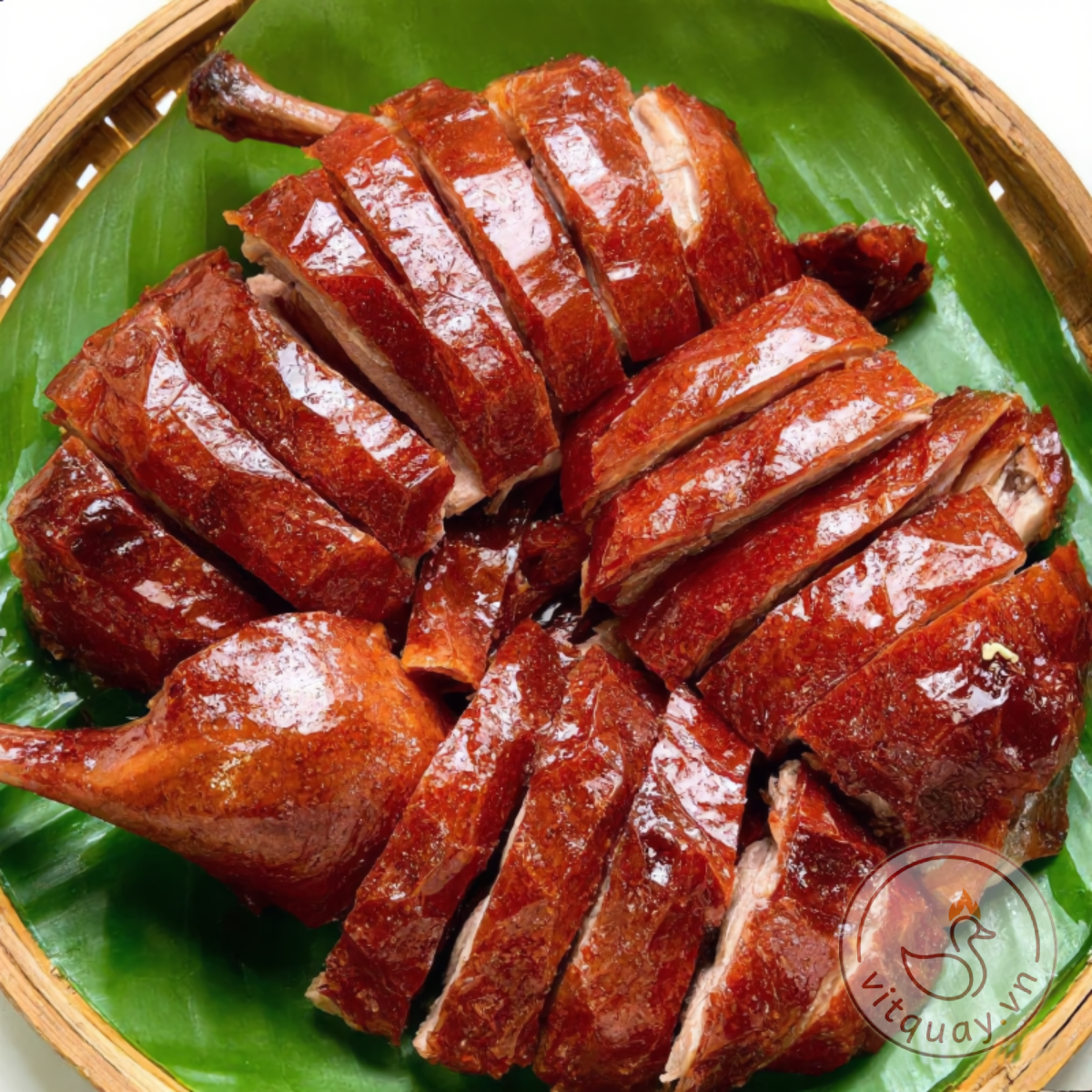 Vịt quay da giòn nguyên con Vịt quay da giòn nguyên con – vitquay.vn